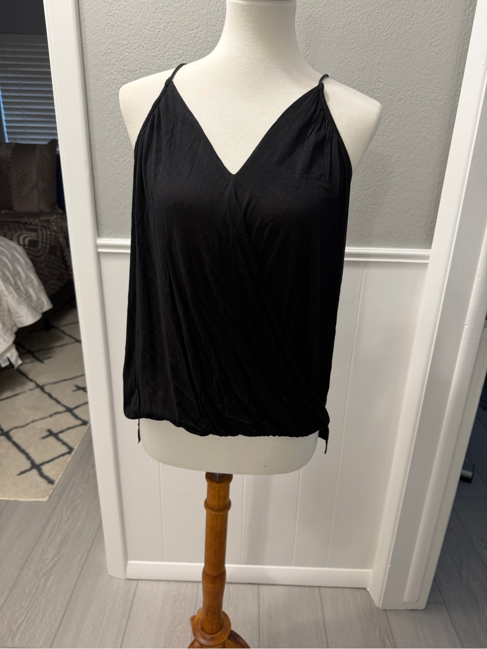 Bailey 44 Black V-Neck Spaghetti Strap Racerback Women's Top Size M